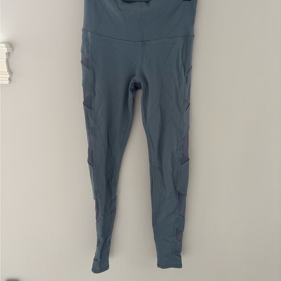 ALO Yoga Pants - Alo  Slate Blue Leggings with Side Mesh Panels